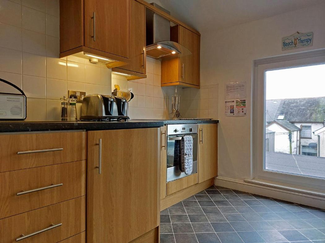 Salt Marsh Apartment Tywyn Exterior foto